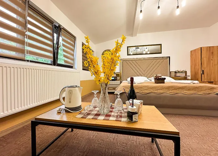 Lägenhet Golden Escape - Charming In Prime Location *