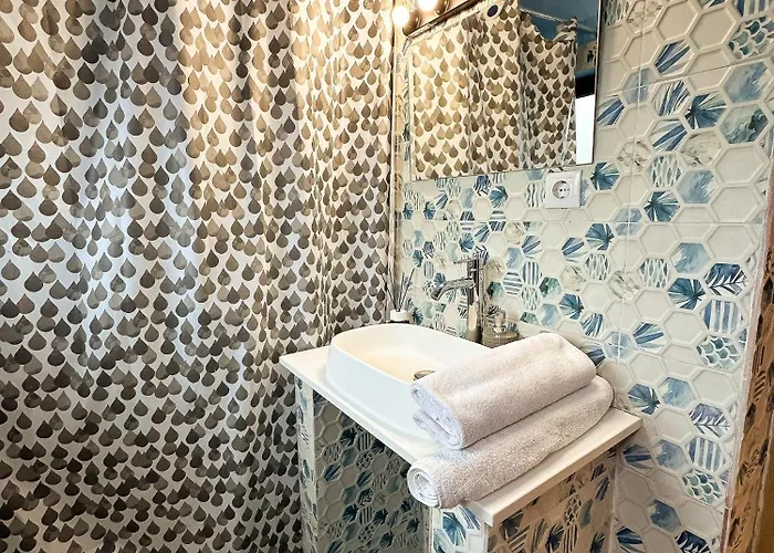 Appartement Golden Escape - Charming In Prime Location